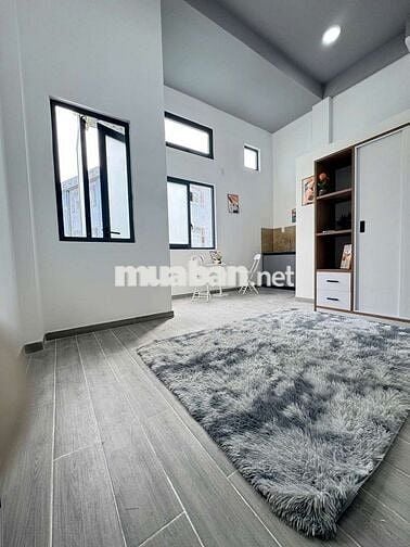 STUDIO NỘI THẤT BAN CÔNG CÁCH LÀNG ĐẠI HỌC VÀI PHÚT
