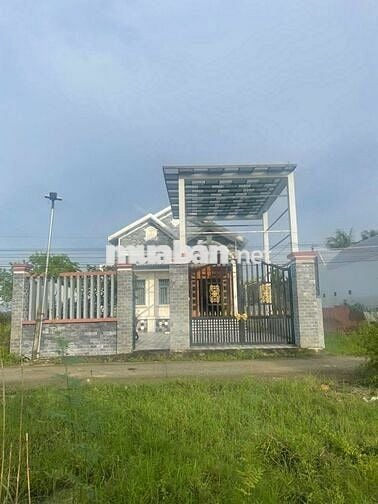 Bán nhà đất - Đường Ấp 3 “ Xóm Ba Tròn ”, Xã Long Cang, Huyện Cần Đước