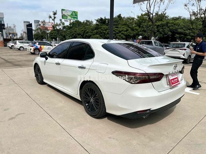 Toyota Camry 2019 2.5Q -xe Hãng BH 1 năm đẹp