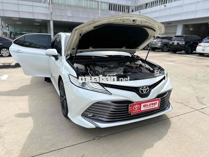 Toyota Camry 2019 2.5Q -xe Hãng BH 1 năm đẹp
