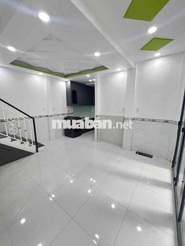 BÁN NHÀ ĐẸP - SHR - HOÀN CÔNG CHUẨN - GẦN LOTTE QUẬN 7 - NHỈNH 4 TỶ