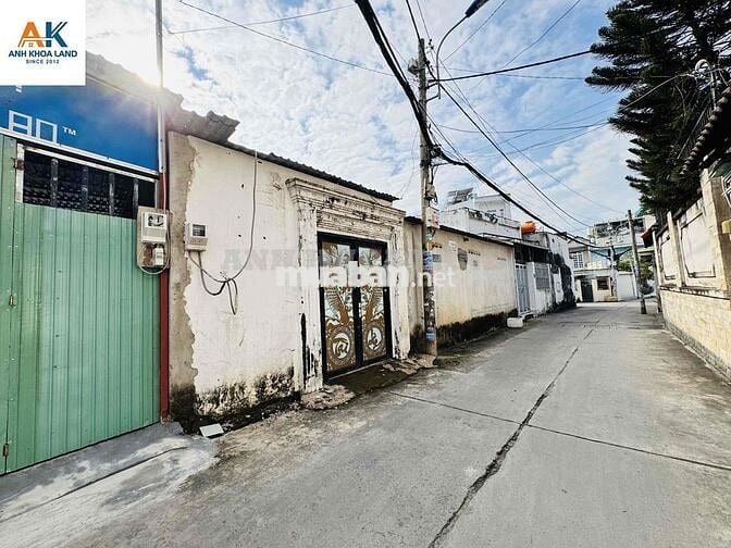 Hạ giá bán gấp chỉ 4,4 tỷ ngay đường số 9 Linh Tây. SHR đầy đủ