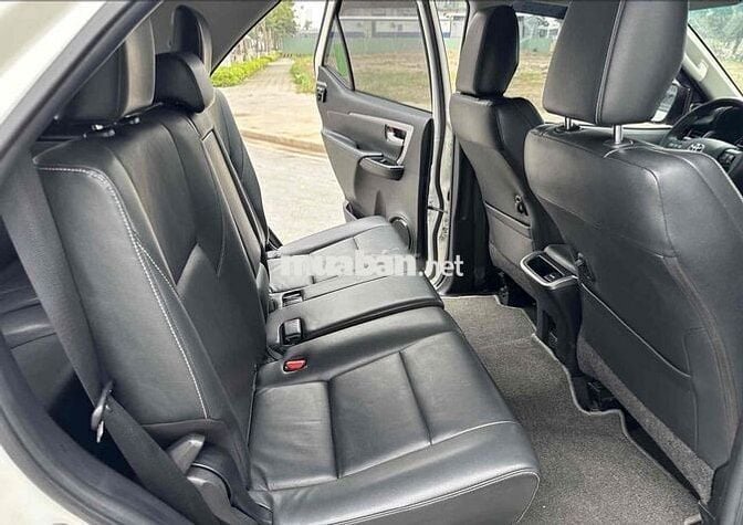 Toyota Fortuner 2020 2.4G 4x2 AT - 49000 km