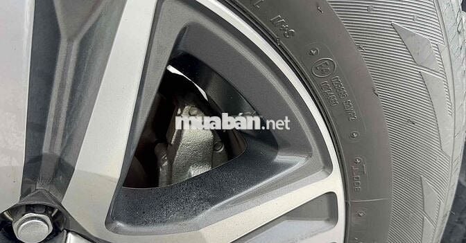 Toyota Fortuner 2020 2.4G 4x2 AT - 49000 km