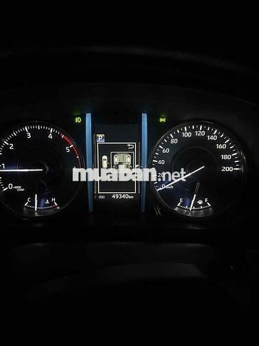 Toyota Fortuner 2020 2.4G 4x2 AT - 49000 km