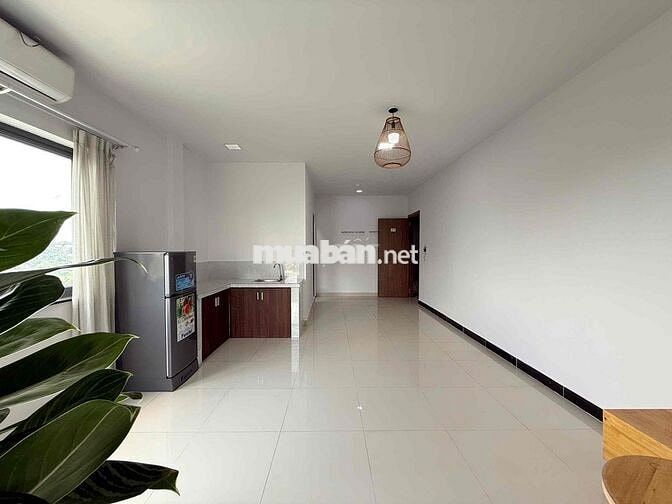 CĂN HỘ DỊCH VỤ CỬA SỔ THOÁNG GẦN PHẠM VĂN ĐỒNG, GIGAMALL, HUTECH, HUB