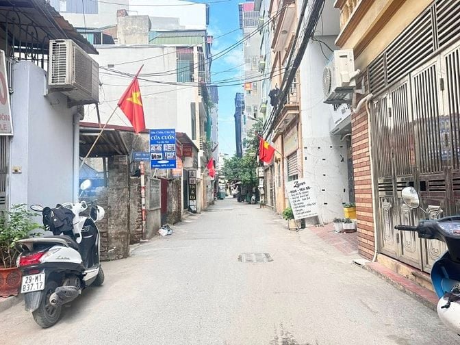 Bán nhà 113m, 3 tầng, mặt tiền 9m; ngõ 3m; giá chào 19,8 Tỷ