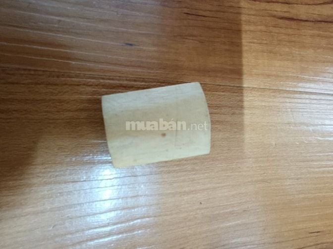 2 mặt để đeo đây truyền đò thiệt