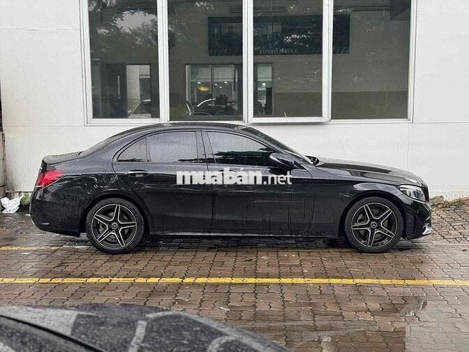 Mercedes Benz C Class 2021 C 300 AMG - 32000 km