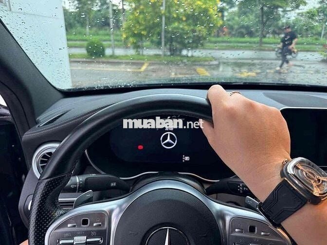 Mercedes Benz C Class 2021 C 300 AMG - 32000 km