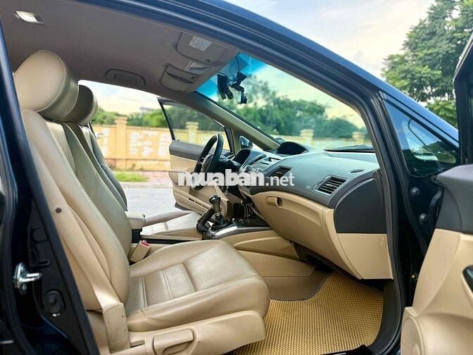 Honda Civic 2008 1.8 MT - 128000 km