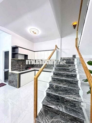 NHÀ MỚI 2 TẦNG HUỲNH THỊ HAI Q.12- HẺM XE HƠI THÔNG GIÁ 4TY180