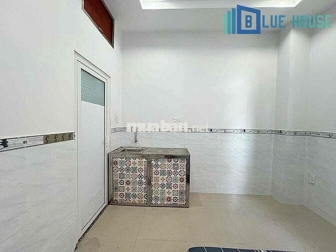 Cho Thuê Studio Cửa Sổ Trời Gần Emart Phan Huy Ích Chỉ 3xxx