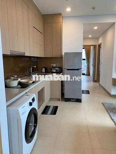 Bán căn hộ Lancaster đường Láng, 72m2, 2N, 2WC, giá 7.8 tỷ