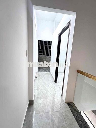 NHÀ MỚI 2 TẦNG HUỲNH THỊ HAI Q.12- HẺM XE HƠI THÔNG GIÁ 4TY180