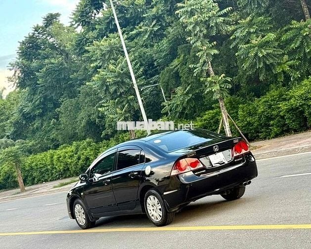 Honda Civic 2008 1.8 MT - 128000 km