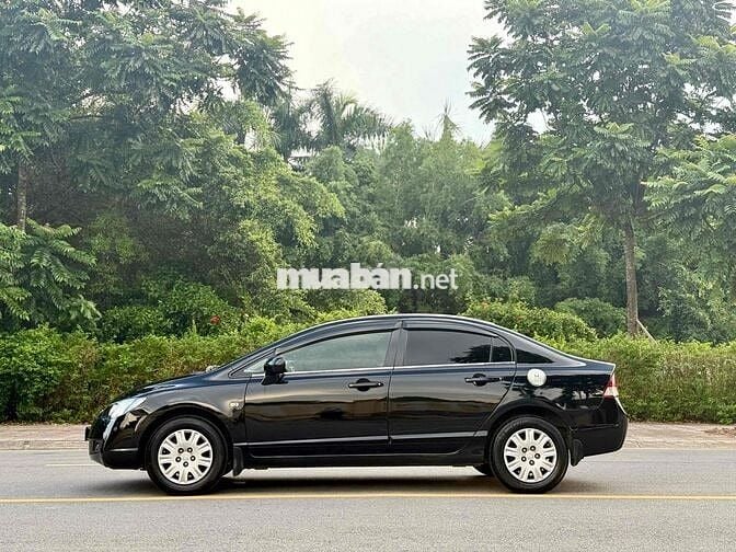 Honda Civic 2008 1.8 MT - 128000 km