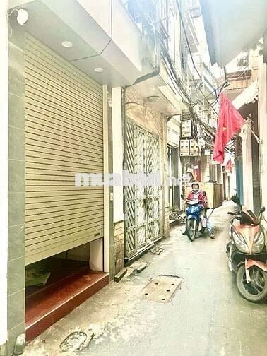 Tôn Thất Tùng - Trường Chinh. 43m 5 tầng mt 5 m quanh 8 tỷ.
