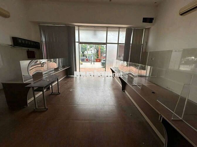 Cho Thuê Nhà 8x12m Mặt Tiền Kinh Doanh Đường Trần Trọng Cung