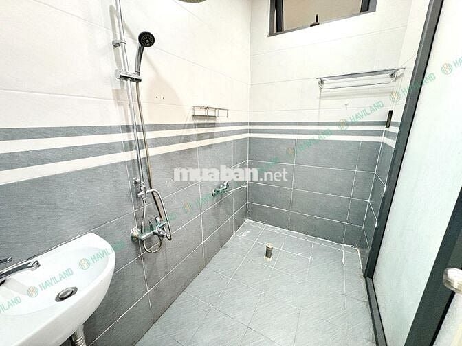 NHÀ NGUYÊN CĂN MẶT TIỀN CỒN DẦU - HOÀ XUÂN