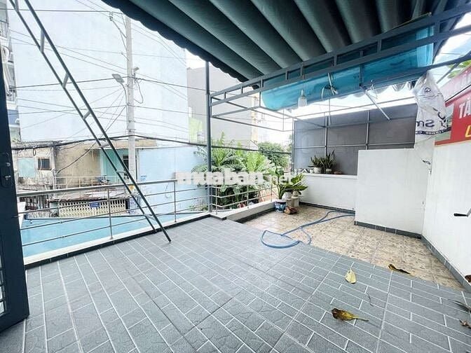 MẶT TIỀN HIỆP THÀNH, DT 4. 5X 30 ,4 NGỦ, 4 WC, GIÁ 7 TỶ
