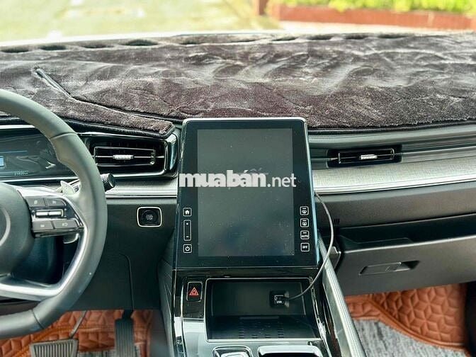 Hyundai Custin 2023 1.5 Đặc biệt - 19000 km