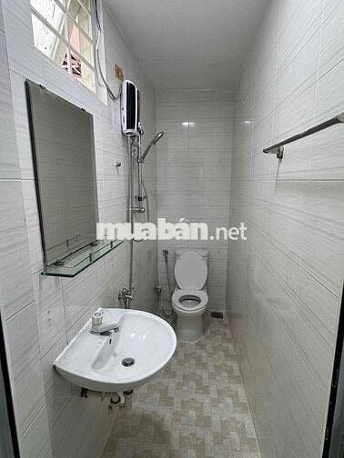 STUDIO TÁCH BẾP - MỚI 100% - NGAY TRUNG TÂM