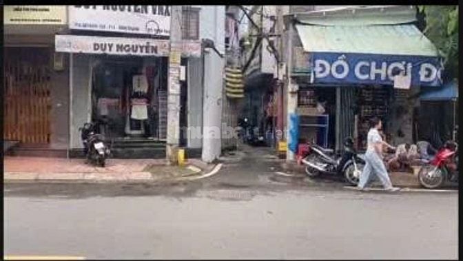 BÁN GẤP 2 CĂN NHÀ  - GIÁ RẺ CHÍNH CHỦ, Bùi Đình Túy và Nơ Trang Long