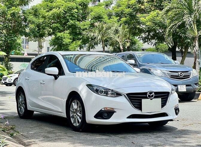 Mazda 3 1.5 AT Hatchback 2015 - 48000 km