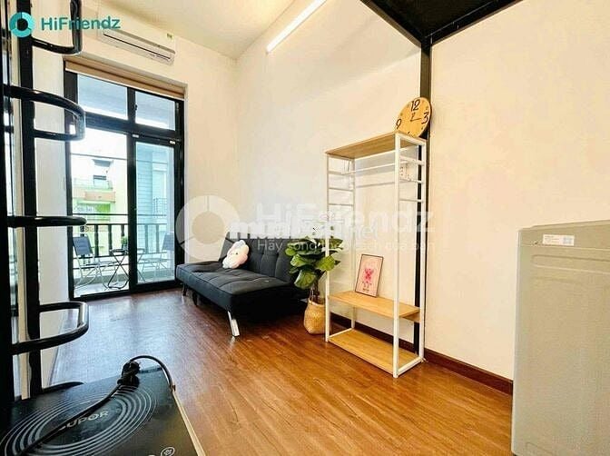 PHÒNG GÁC BAN CÔNG, CỬA SỔ TRỜI GẦN NGAY ĐẠI HỌC CÔNG THƯƠNG, AEON TP