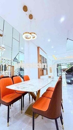 Nhà Trệt 2 Lầu MT Đường Nguyễn Trung Trực, Dĩ An