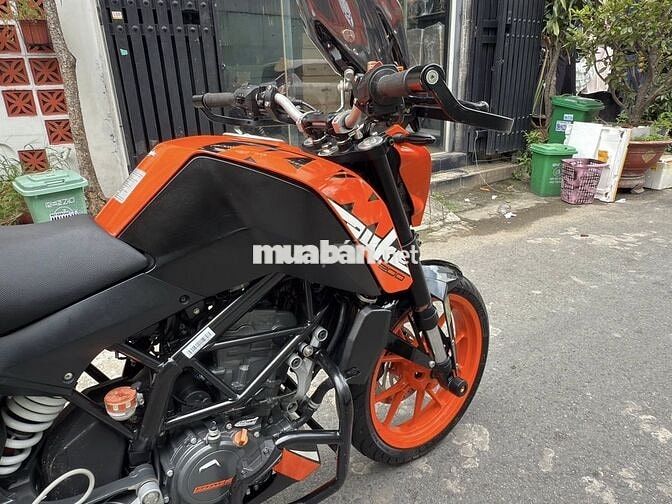 Duke 200 date 2019 chính chủ bán đồ zin còn đủ