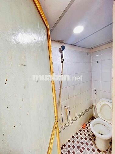 CHO THUÊ NHÀ - 1 TRỆT 1 GÁC GẦN PHAN VĂN TRỊ - BÌNH THẠNH - CÓ LẮP ML
