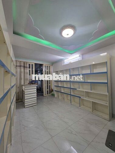Nhà Âu Cơ, Hẻm 536 Xe Tải, 42m2, phù hợp vợ chồng trẻ