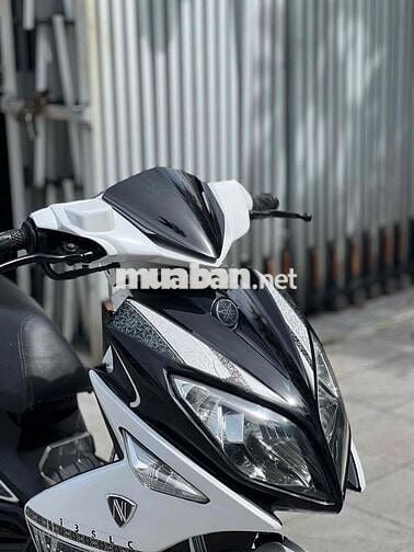 🌈Yamaha NoVo Tứ con 2010 màu trắng đen mới 80 %