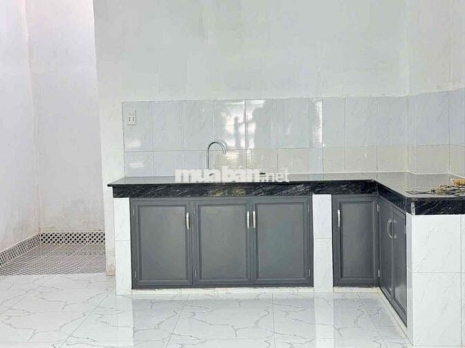 NHÀ 4 PHÒNG ĐƯỜNG XE TẢI KHU BÌNH PHÚ DT 4M X 20M