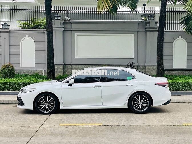 Toyota Camry 2.0Q 2021 - 66000 km