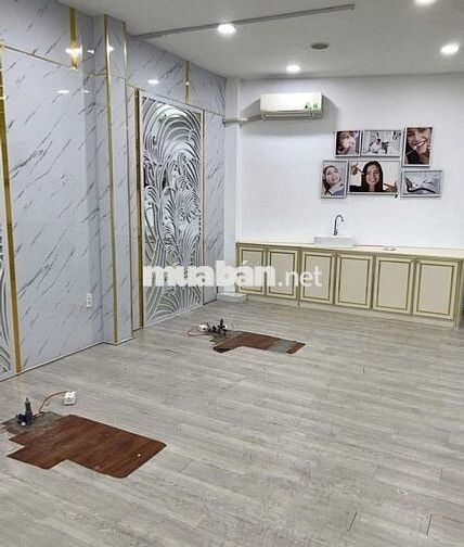 Cho thuê nhà Mặt Tiền: Nguyễn Văn Trỗi, P.1, Q.Tân Bình- DT:18m x19m