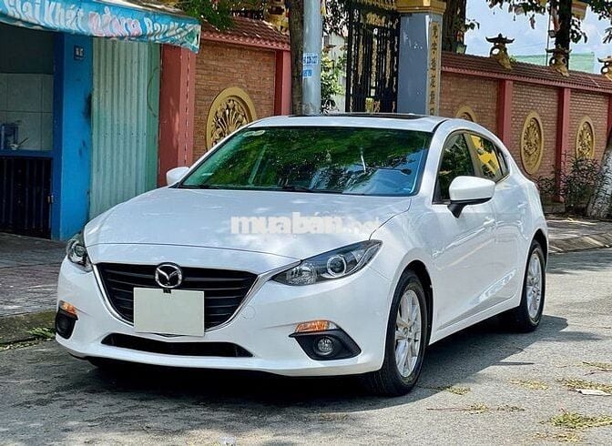 Mazda 3 1.5 AT Hatchback 2015 - 48000 km