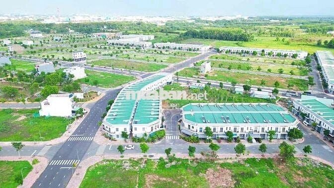 Kẹt tiền bán nhanh lô A47 Mega city chỉ 1 tỷ 150 bao phí ngang 6m