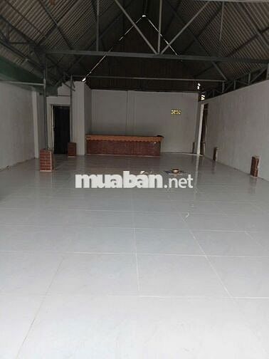 Cho thuê mặt bằng 120m², mặt tiền ngã 3, phù hợp quán ăn/quán cafe,…