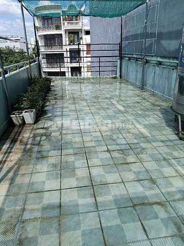  220 Nguyễn Văn Đậu P11, Q bình thạnh. DT sàn trên 100m2, 2 Lâù  ST