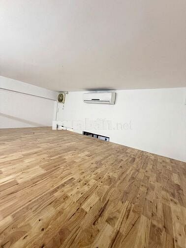 NGAY ETOWN ĐI BỘ CHỈ 2P  ĐỂ ĐI LÀM  DUPLEX CÓ MÁY LẠNH