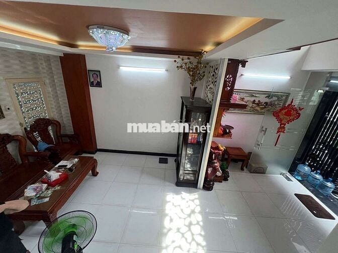 Bán nhà hẻm 240 Nguyễn Văn Luông P11 Q6