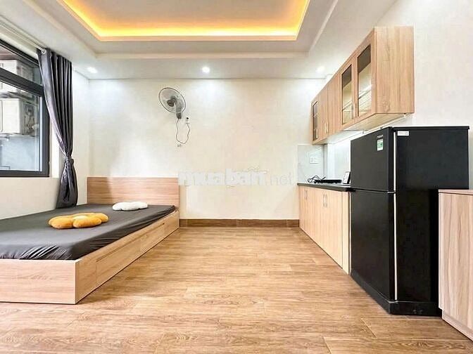 Căn Hộ Dịch Vụ Mới 100% - Bancol thoáng mát- cách Bà Chiểu chỉ 5'