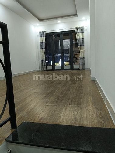  220 Nguyễn Văn Đậu P11, Q bình thạnh. DT sàn trên 100m2, 2 Lâù  ST