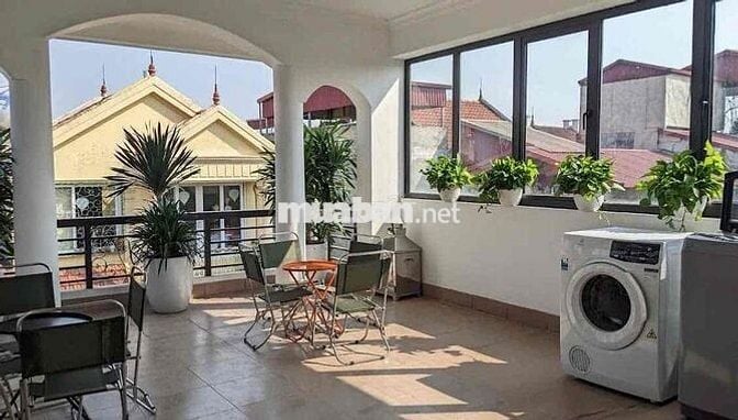 CCMN PHỐ TỨ LIÊN. 30M2. BAN CÔNG . THANG BỘ . GIÁ 4TR5