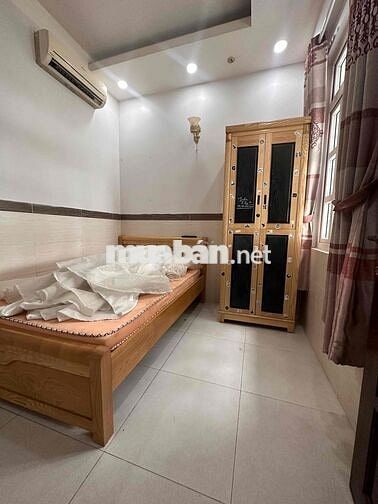cho thuê biệt thự đg số 5 khu tên lửa cách Aeon mall 500m giá 40tr