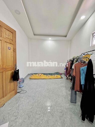 CHO THUÊ NHÀ MỚI 4PN 1 PHÒNG KHÁCH - 3TOILET KHU CHỢ PHẠM VĂN HAI