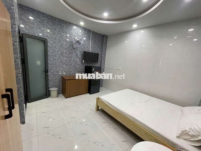 STUDIO FULL NỘI THẤT GẦN CẦU NG VĂN CỪ_THANG MÁY_CỌC 1TH_GIỮ ĐẾN T10